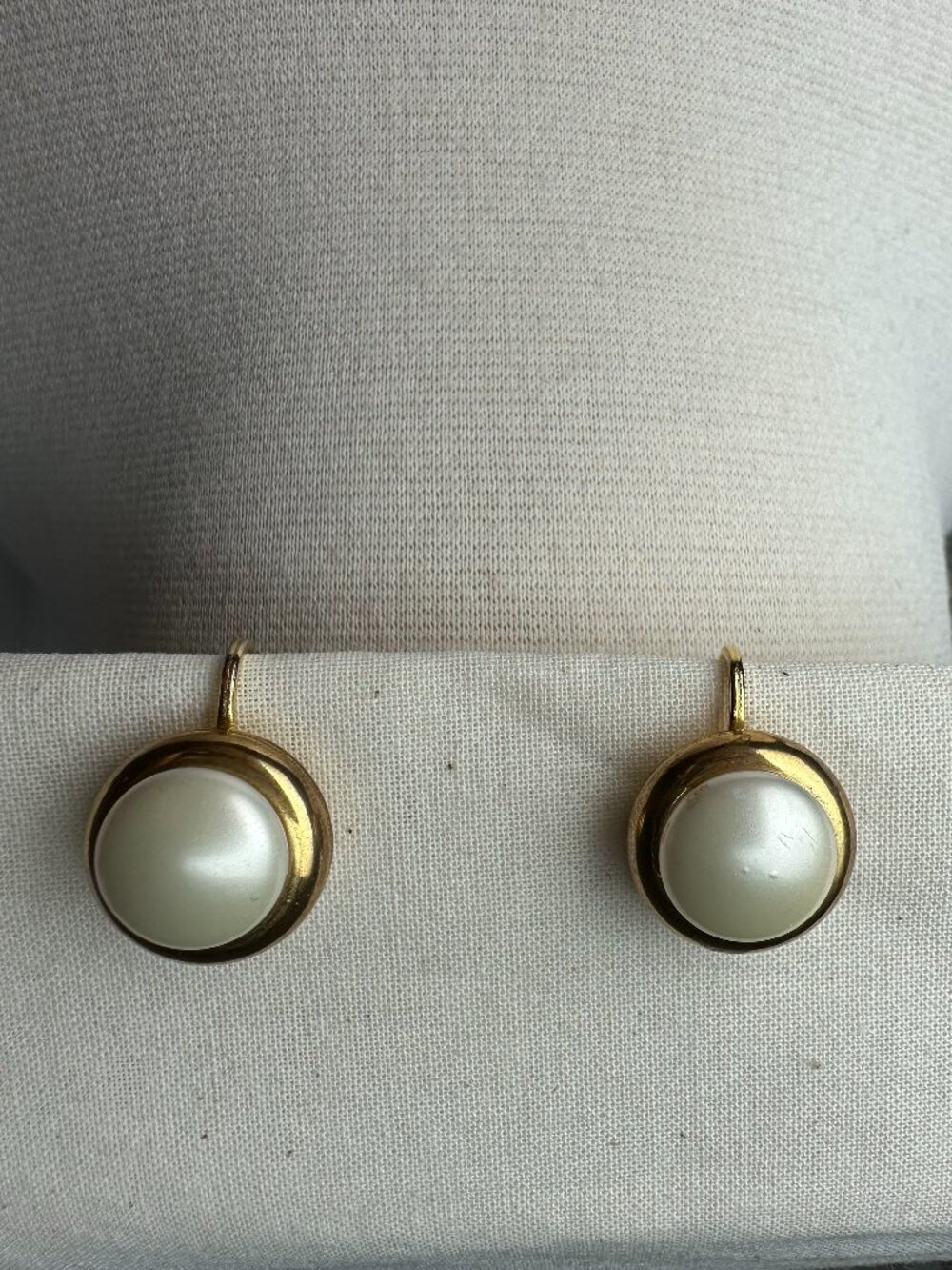 Vintage Faux Pearl Gold Tone Leverback Earrings Round Classic Statement
